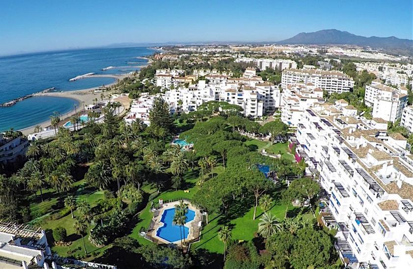 Playas Del Duque Banus *
